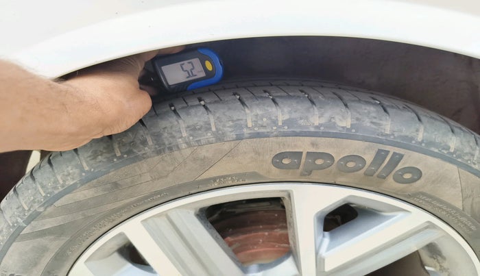 2024 Hyundai Verna SX 1.5 l MPI, Petrol, Manual, 22,867 km, tyre