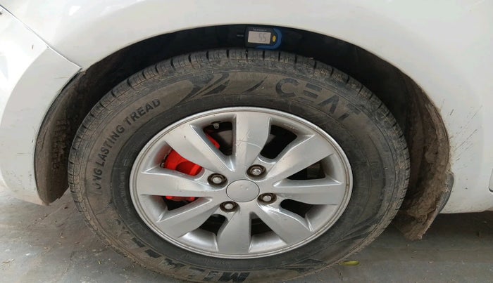 2012 Hyundai i20 SPORTZ 1.4 CRDI, Diesel, Manual, 1,16,929 km, tyre