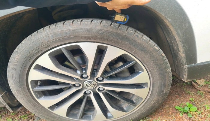 2021 MG HECTOR PLUS SHARP 1.5 PETROL TURBO DCT 6-STR, Petrol, Automatic, 37,567 km, tyre