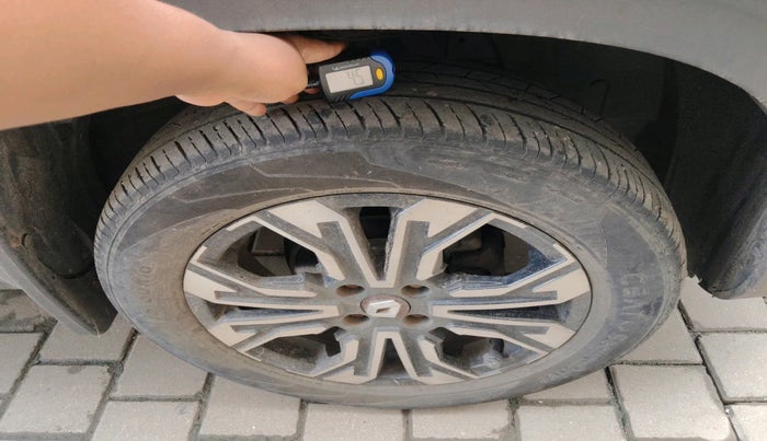 2021 Renault Kiger RXL 1.0 TURBO MT DUAL TONE, Petrol, Manual, 27,038 km, tyre