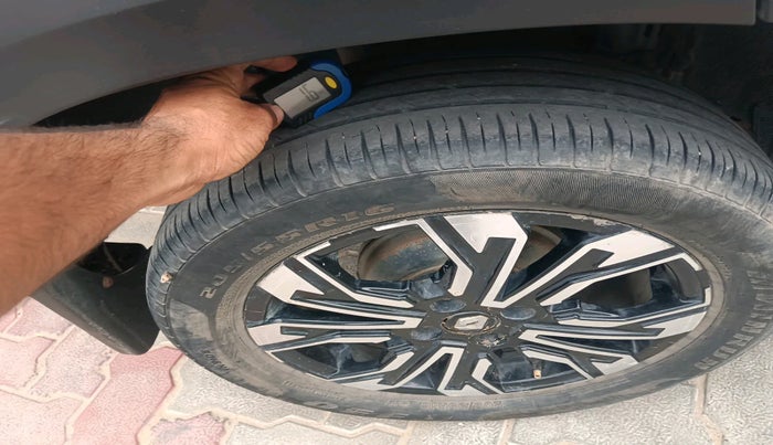 2021 Renault Kiger RXZ TURBO MT, Petrol, Manual, 96,508 km, tyre