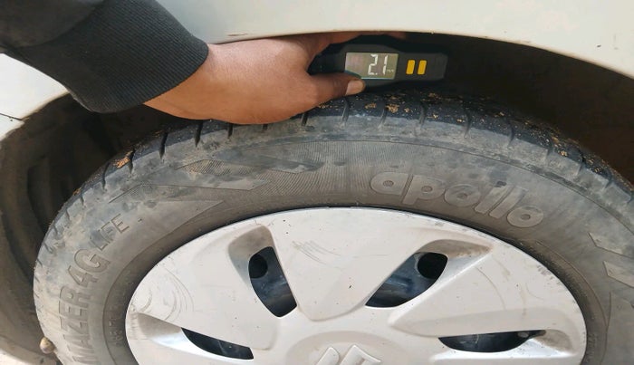 2019 Maruti Celerio VXI CNG, Petrol, Manual, 74,066 km, tyre