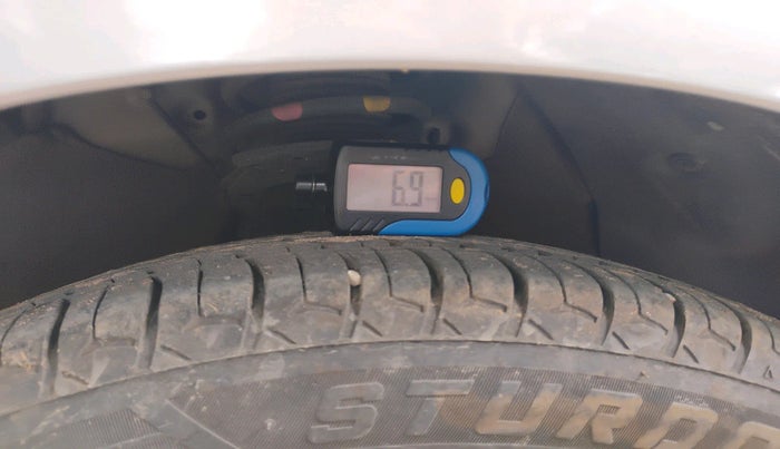 2016 Hyundai Grand i10 ASTA 1.2 KAPPA VTVT, Petrol, Manual, 33,491 km, tyre