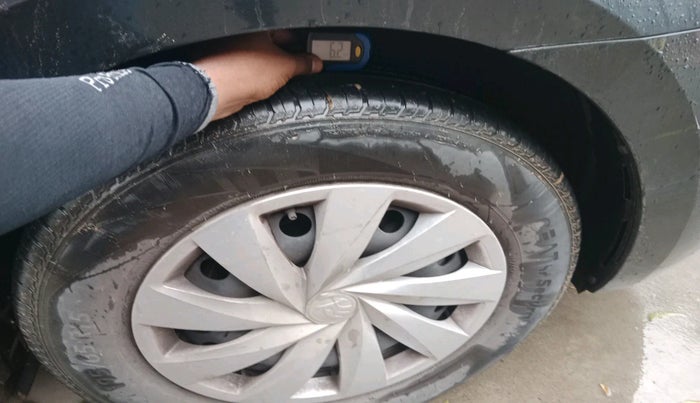 2022 Skoda SLAVIA ACTIVE 1.0L TSI MT, Petrol, Manual, 9,385 km, tyre