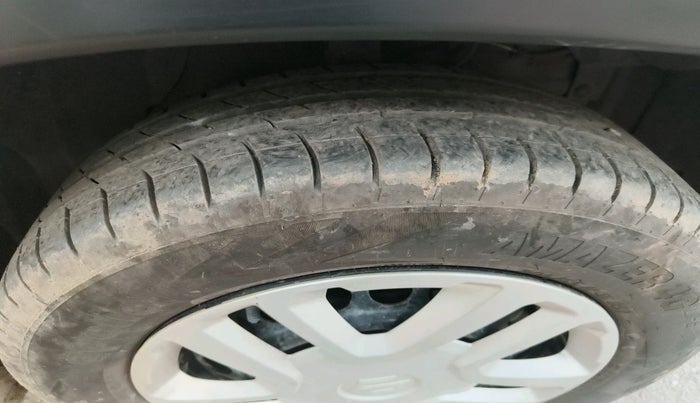 2020 Maruti Vitara Brezza VXI, Petrol, Manual, 44,081 km, tyre