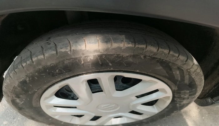 2020 Maruti Vitara Brezza VXI, Petrol, Manual, 44,081 km, tyre