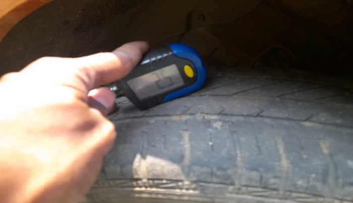 2015 Hyundai Grand i10 SPORTZ 1.2 KAPPA VTVT, Petrol, Manual, 31,412 km, tyre