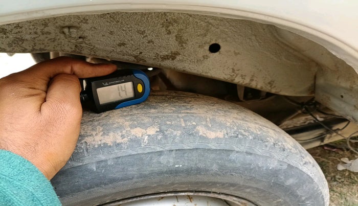 2019 Maruti Eeco 5 STR WITH A/C+HTR, Petrol, Manual, 63,343 km, tyre