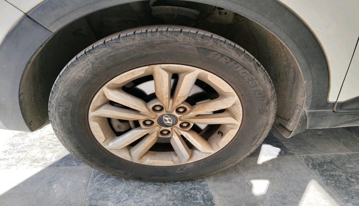 2017 Hyundai Creta S PLUS 1.6 AT DIESEL, Diesel, Automatic, 96,566 km, tyre