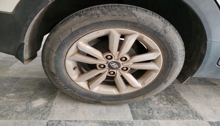 2017 Hyundai Creta S PLUS 1.6 AT DIESEL, Diesel, Automatic, 96,566 km, tyre