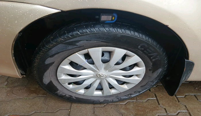 2011 Toyota Etios GD, Diesel, Manual, 1,49,147 km, tyre