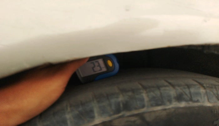 2011 Ford Fiesta STYLE PETROL MT, Petrol, Manual, 76,932 km, tyre