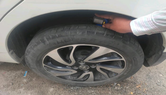 2019 Toyota Glanza G, Petrol, Manual, 54,112 km, tyre