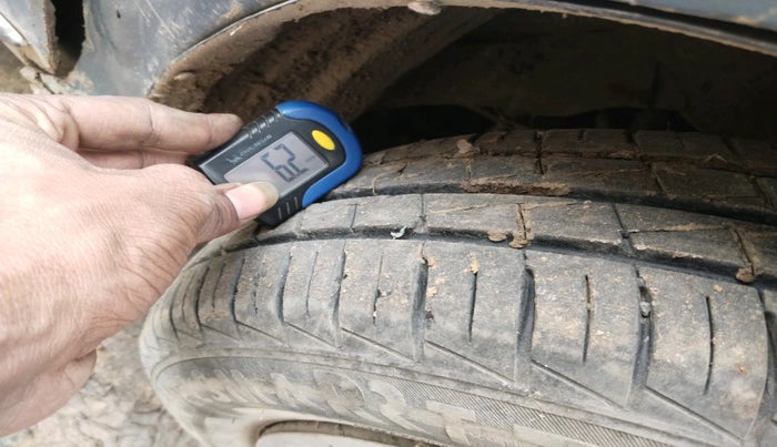 2014 Honda Amaze 1.2L I-VTEC S, Petrol, Manual, 1,20,002 km, tyre