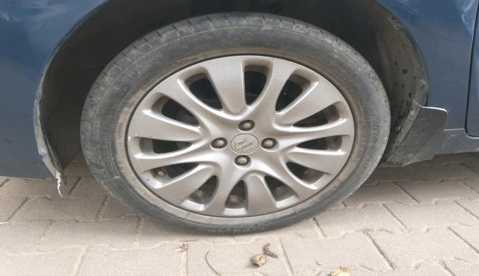 2017 Maruti Baleno ZETA PETROL 1.2, Petrol, Manual, 32,546 km, tyre