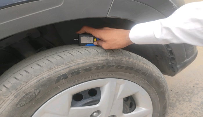 2021 Hyundai VENUE S+ 1.2, Petrol, Manual, 48,393 km, tyre