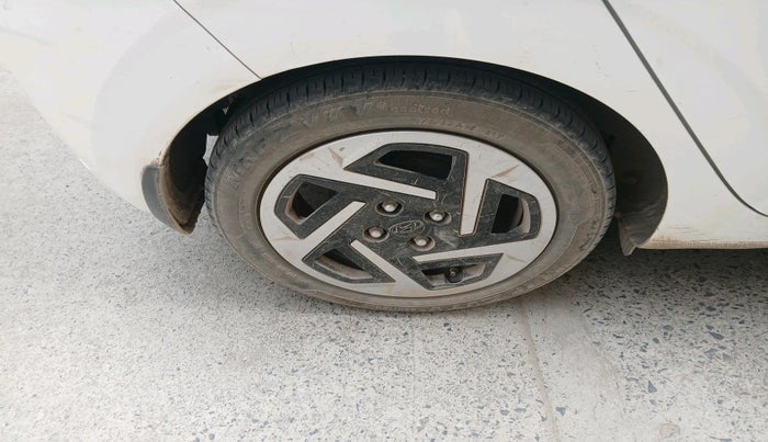 2023 Hyundai GRAND I10 NIOS SPORTZ 1.2 KAPPA VTVT, Petrol, Manual, 46,474 km, tyre