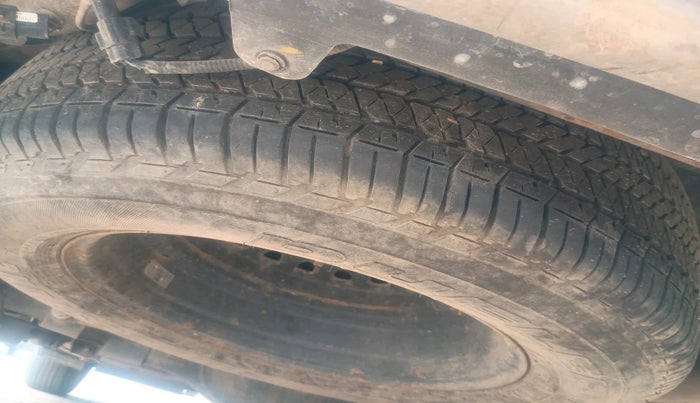 2017 Mahindra Scorpio S10 1.99 INTELLI-HYBRID, Diesel, Manual, 2,00,686 km, tyre