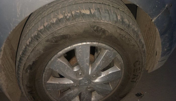 2013 Hyundai i20 SPORTZ 1.2, Petrol, Manual, 65,781 km, tyre