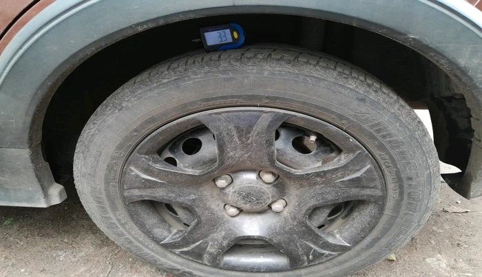 2018 Ford FREESTYLE TREND 1.5 DIESEL, Diesel, Manual, 1,03,810 km, tyre