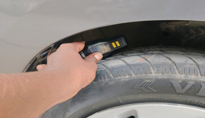 2018 Maruti Celerio ZXI, Petrol, Manual, 40,337 km, tyre