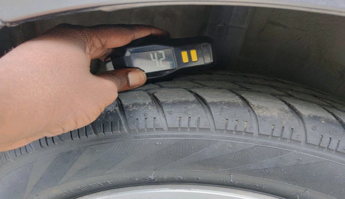 2018 Maruti Celerio ZXI, Petrol, Manual, 40,337 km, tyre