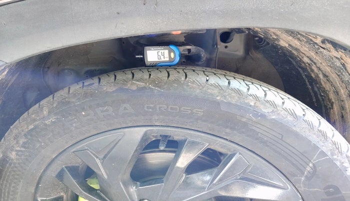 2022 Hyundai Creta EX 1.5 DIESEL, Diesel, Manual, 62,748 km, tyre