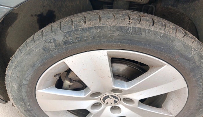 2018 Skoda Rapid AMBITION 1.5 TDI, Diesel, Manual, 1,01,101 km, tyre