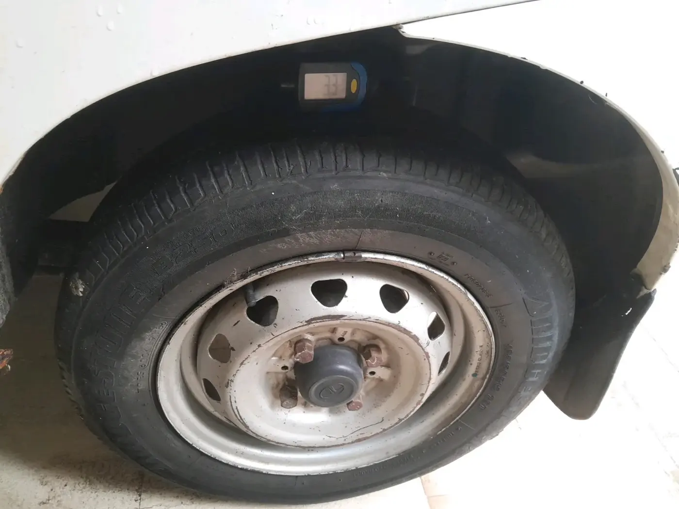 2013 Tata Indica EV2 LS, Diesel, Manual, 1,60,869 km, tyre