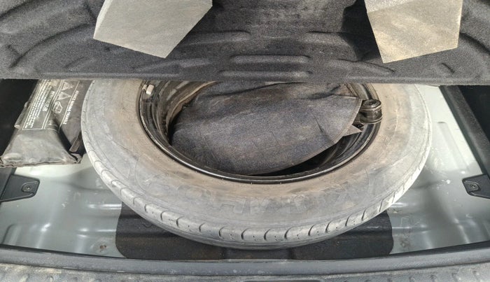 2021 KIA SELTOS HTK PLUS 1.5, Petrol, Manual, 81,851 km, tyre