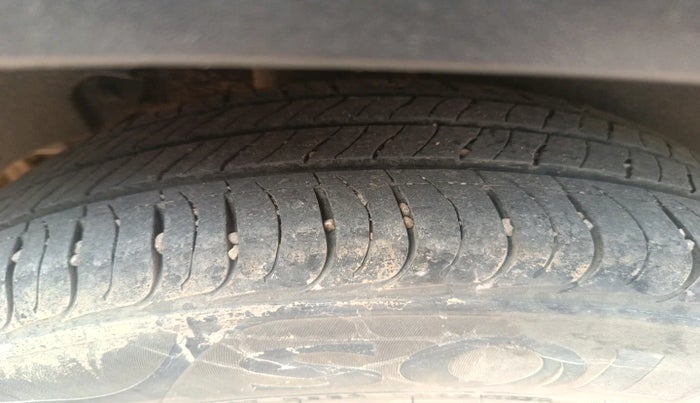 2021 KIA SELTOS HTK PLUS 1.5, Petrol, Manual, 81,851 km, tyre