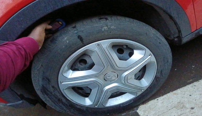 2022 Tata NEXON XM PETROL, Petrol, Manual, 51,507 km, tyre