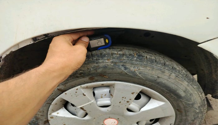 2016 Maruti Wagon R 1.0 LXI CNG, Petrol, Manual, 78,891 km, tyre