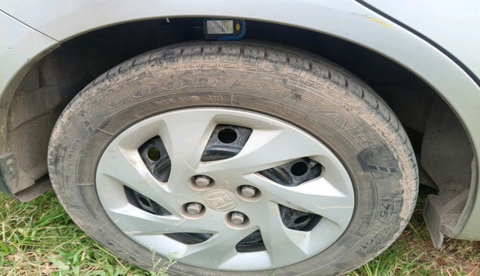 2013 Honda Amaze 1.5L I-DTEC S, Diesel, Manual, 86,269 km, tyre