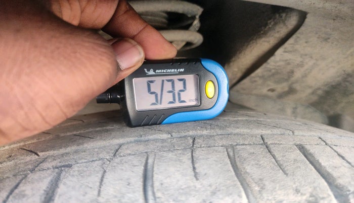 2022 MG HECTOR SHARP 1.5 CVT PETROL DUAL TONE, Petrol, Automatic, 37,817 km, tyre