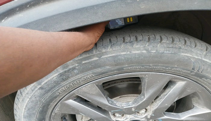 2019 KIA SELTOS HTX 1.5 DIESEL, Diesel, Manual, 1,45,594 km, tyre