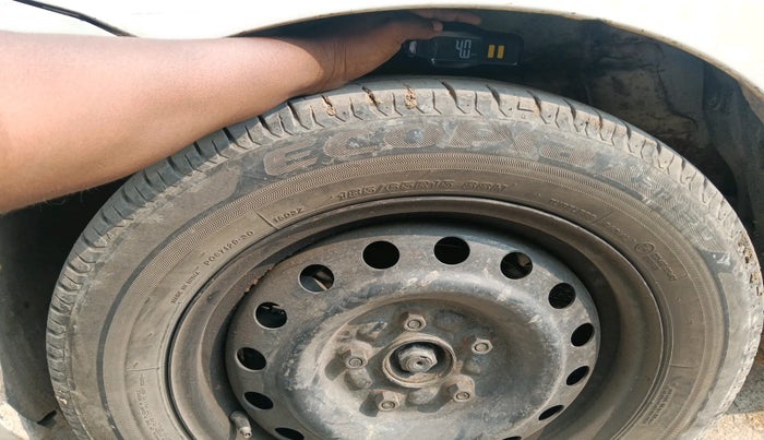 2015 Maruti Ertiga ZDI, Diesel, Manual, 91,949 km, tyre