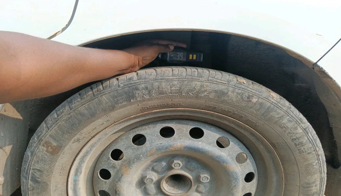 2015 Maruti Ertiga ZDI, Diesel, Manual, 91,949 km, tyre