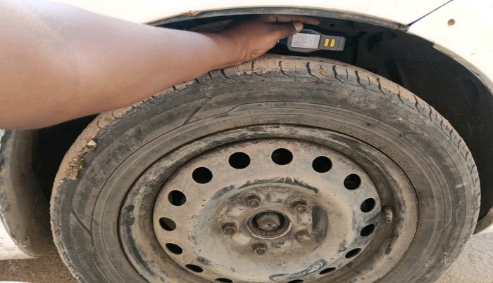 2015 Maruti Ertiga ZDI, Diesel, Manual, 91,949 km, tyre