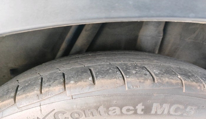 2017 Honda WR-V 1.5L I-DTEC VX MT, Diesel, Manual, 60,564 km, tyre