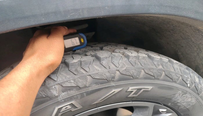 2020 Tata Harrier XT 2.0L KRYOTEC, Diesel, Manual, 80,803 km, tyre