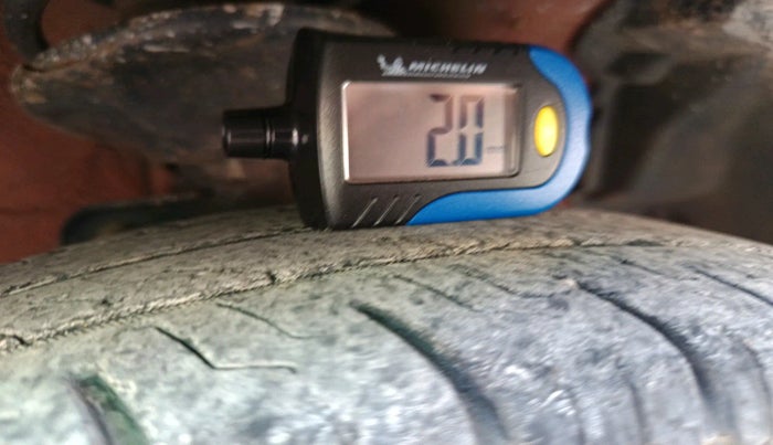 2010 Maruti A Star ZXI, Petrol, Manual, 1,11,759 km, tyre