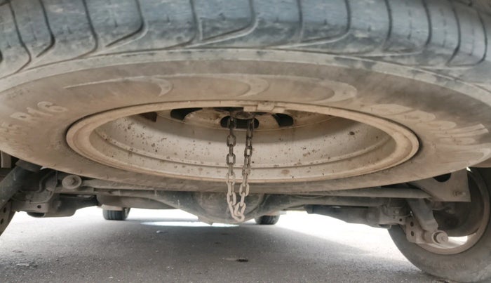 2018 Toyota Innova Crysta 2.4 GX 8 STR, Diesel, Manual, 53,015 km, tyre