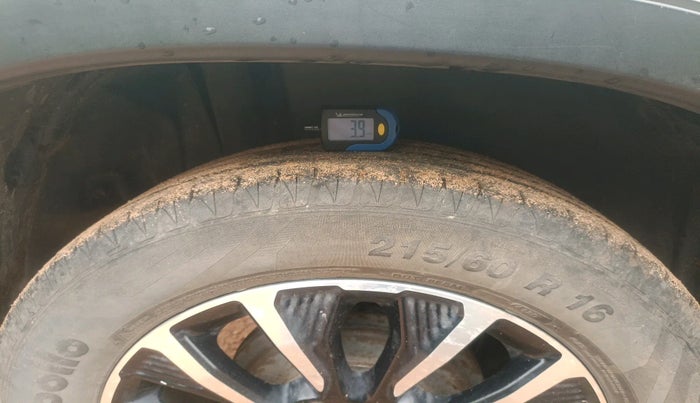 2020 Maruti Vitara Brezza ZXI PLUS, Petrol, Manual, 1,02,339 km, tyre