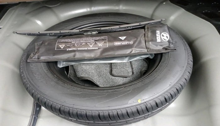 2022 Hyundai Verna S PLUS 1.5 VTVT, Petrol, Manual, 37,147 km, tyre