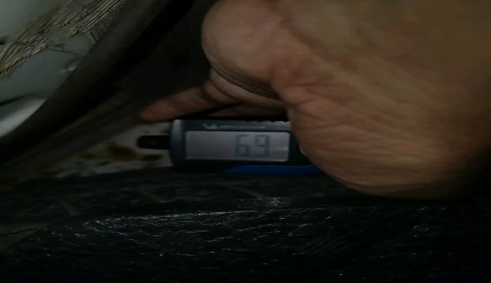 2010 Chevrolet Beat LT PETROL, Petrol, Manual, 45,679 km, tyre