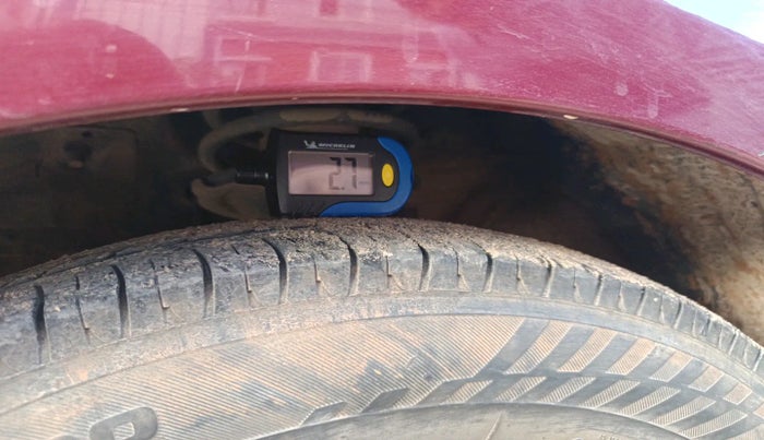 2014 Hyundai i10 SPORTZ 1.1 LPG, Petrol, Manual, 96,411 km, tyre