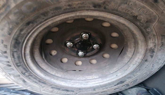 2014 Hyundai i10 SPORTZ 1.1 LPG, Petrol, Manual, 96,411 km, tyre