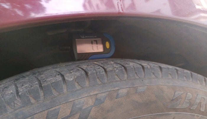 2014 Hyundai i10 SPORTZ 1.1 LPG, Petrol, Manual, 96,411 km, tyre