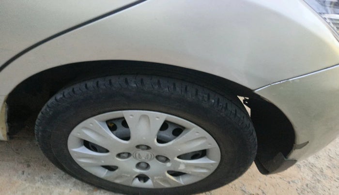 2014 Honda Brio S MT, Petrol, Manual, 74,659 km, tyre